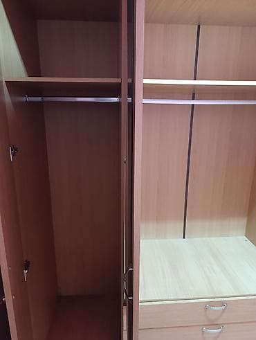 malm komoda: Garderober
200x200x60,5cm
Hitna prodaja 
Bg Banjica — 3