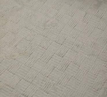 05. Tepih beli
200x160cm- 5599din.mj