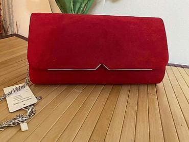 elegantne pismo torbice: Pismo torba 
Cena 2400 din
D🧡 — 1