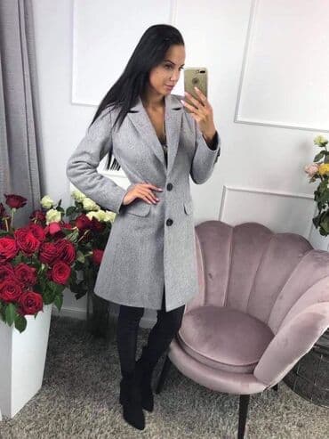 kozni kaputi sa krznom: Kaput sa postavom 
3200
Italijanska proizvodnja. Rd — 2