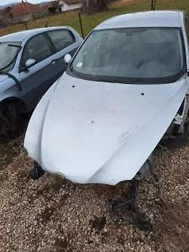 skuter cena: ALFA 147 HAUBA 694 MET | Ok stanje alfa 147 kod boje 694 met — 3
