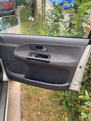 yasik 88 v: TAPACIRI ZA VOLKSWAGEN SHARAN OD 2001. DO 2005. GOD. | Polovni — 1