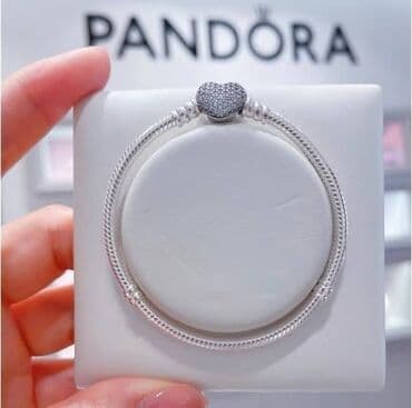 srebrne visece mindjuse: Pandora — 4