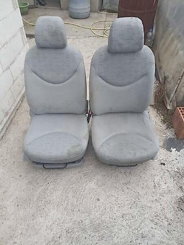 SEDISTA ZA CITROEN C3 | Originalni polovni delovi za Peugeot i na lalafo.rs SEDISTA ZA CITROEN C3 | Originalni polovni delovi za Peugeot i