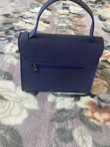 new yorker uggs: Shoulder bag — 2