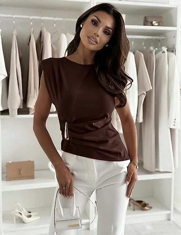 pull and bear suknje: 04. Bluzica 2.290 dinara L — 1