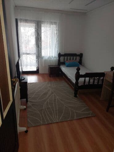 sobe ruma: 12 sq. m — 6