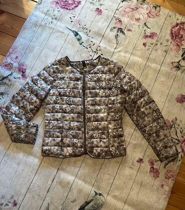 Women's Clothing: Tanja perjana jaknica, S/M — 1
