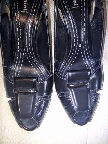 cipele broj 35 zenske: Original Baldinini sandaleta NOVO 39 Fanatsticne i izuzuetno skupocene — 2