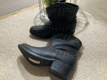 s oliver obuca: High boots, 36.5 — 3