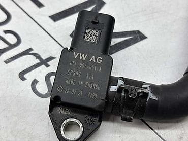 auto dizalice kupujemprodajem: SENZOR PRITISKA ZA VOLKSWAGEN TIGUAN, TOURAN, GOLF 7 . - 05L 906 051 — 3