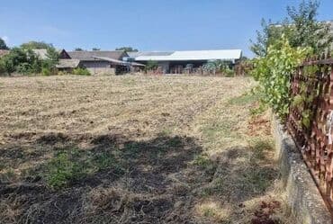 nekretnine paracin kuce: 15 ares, Vlasnik — 8