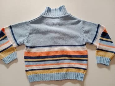 stradivarius topovi: Džemper za dečake
Veličina 4
Preudoban topao
Cena 200 din — 2