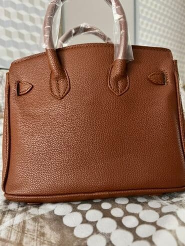 Personal Items: Elegant purse, Hermes, Material: Leather — 3