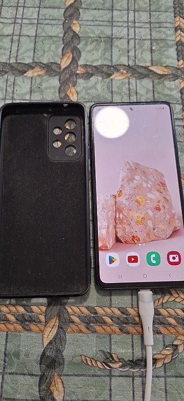 Mobile Phones: Samsung Galaxy A52 – 6.5" Super AMOLED ekran sa rupicom za prednju — 4