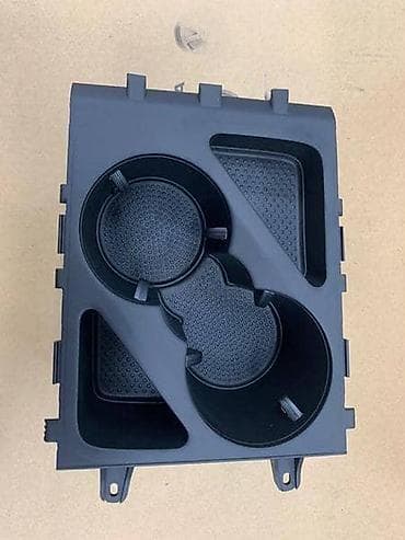 tuning oprema: DRŽAČ ZA ČAŠE ZA VOLKSWAGEN PASSAT B6, PASSAT B7 - 3C0862531D | — 1