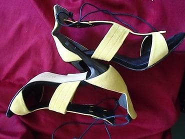 crocs papuce bele: Sandale La Perla, broj 40, kombinacija prevrnute i glatke kože. Visina — 2