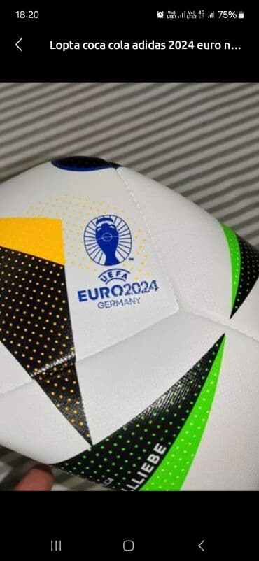 Ostali proizvodi za sport i razonodu: Lopta adidas novo