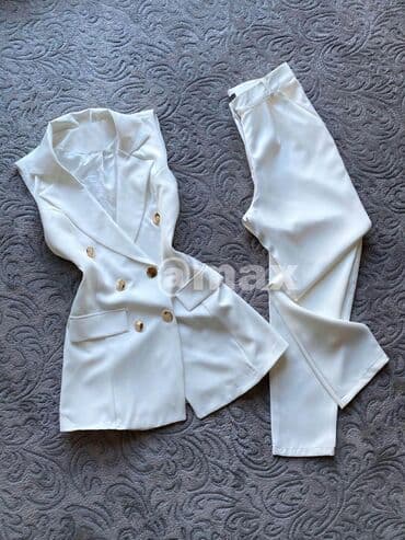 hugo boss zenska odela: New,,Richye Boss’’SuitVelicine:38/40/42/44/46 Model Dostupan Samo u — 3