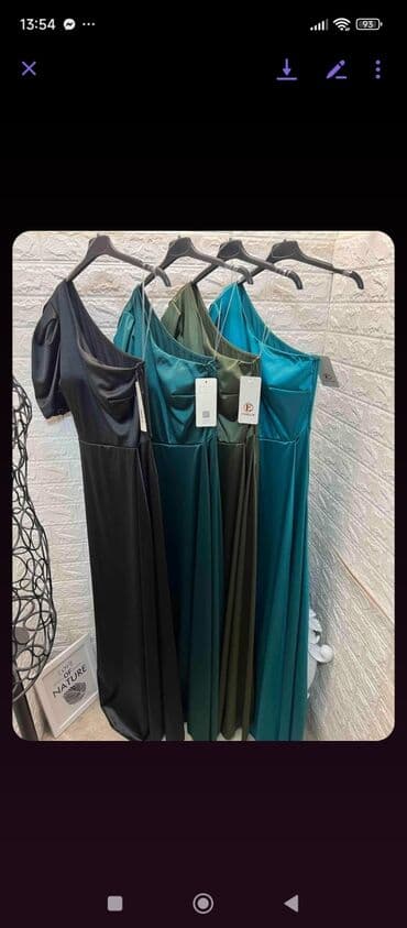 Rolke: Haljine 3500

pp28 — 3