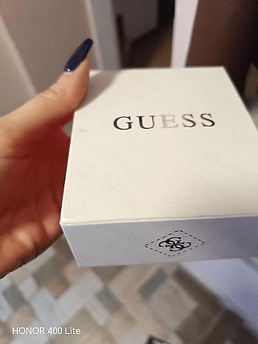 kitke za svadbu nis: GUESS narukvica sa priveskom srce - Brend: GUESS - Materijal: metal u — 2