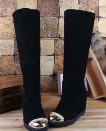 Sweatpants: High boots, 38 — 8