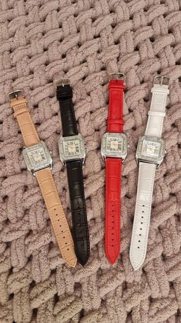 zenski kaiševi i pojasevi: Classic watch, Cartier, Female — 2