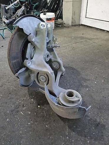 ZADNJE GLAVČINE SA LEŽAJEVIMA ZA AUDI A5 OD 2006. DO 2012. GOD