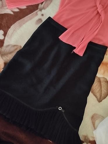 decija trenerka komplet partizan crna reviews: Elegantna kombinacija bluza + suknja - Gornji deo: moderna bluza u — 5