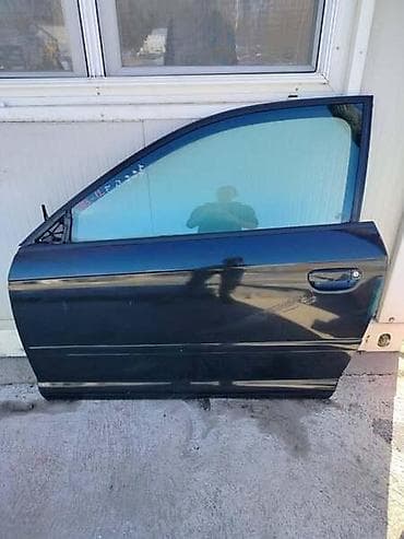 audi a3 s2: PREDNJA LEVA VRATA 8P CRNA ZA AUDI A3 OD 2003. DO 2012. GOD — 1