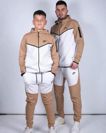 deciji tech fleece: Decije Trenerke NIKE TECH FLEECE Brojevi 10 12 14 Cena 4200 dinara — 12