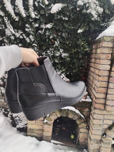 cipele zenske ravne: Gležnjače, 41 — 1