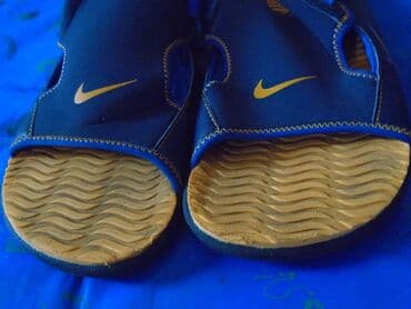 papuce guess: Sandals, Nike, size - 40 — 7