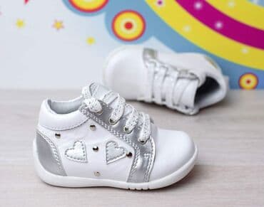 obuca alter: Domaća proizvodnja. SANNI nam šalje cipelice od prorodne kože — 1