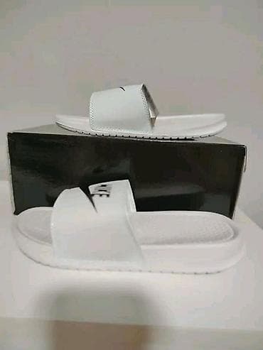 moderne papuce za leto 2023: Papuce 36-46 
Cena 2000 dinara
💋 — 3
