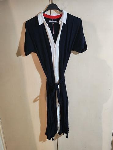 patike nis: Tommy Hilfiger ženska haljina/košulja-haljina - Model — 1