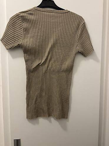 sako l: Rebrasti komplet – majica i pantalone, bež/peščane boje. - Materijal — 2