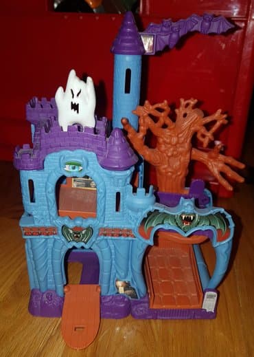 igracka traktor sa prikolicom: Mattel matchbox hounted castle adventure set. zamak - dvorac .Da — 3