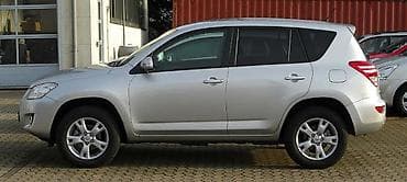 otkup automobila nis: TOYOTA RAV 4 2005. GOD. - KOMPLETAN AUTO U DELOVIMA | _______TOYOTA — 2