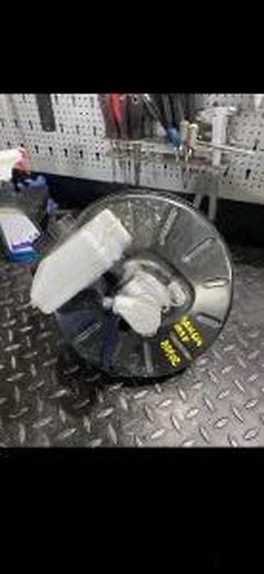 fischer kraft generator: WV TIGUAN 2018 SERVO BUBANJ POJACIVAC 5QH614105D | Audi vw delovi — 1