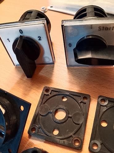 dell pd01s usb adapter: Grebenaste sklopke u delovima Rastavljene grebenaste sklopke ELID sa — 2