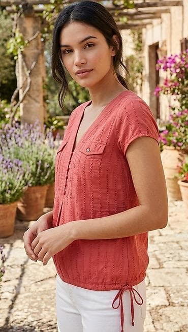 comma bluze: Ženska letnja bluza u boji terakote. - Materijal: lagan, prozračan — 1