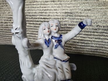 porcelanska figura: Figura, bоја - Šareno, Novo — 2