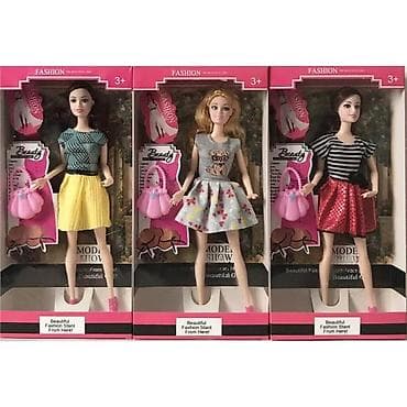 dzemper sa kapuljacom: Modne lutke – set za igru - Visina lutke: približno 30 cm - — 1