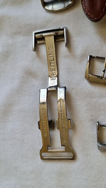 o bag torbe: Set dodatne opreme za satove – kaiševi i kopče/šnale Sadržaj: - 1 — 4