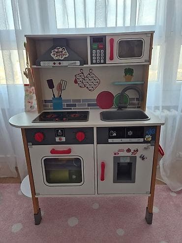 decije pidzame za decake: Drvena dečija kuhinja – kompletna igračka kuhinja sa više elemenata za — 1