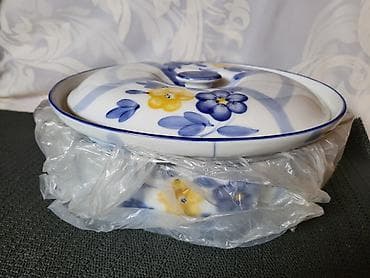 Cinija,pekac nov sa postoljem iz 80,90ih.god. Cinija,pekaz