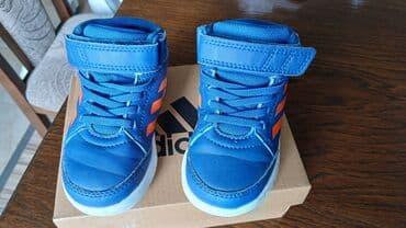 majice sa elastinom: Adidas, Veličina - 22 — 1
