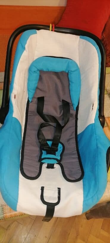 tom i dzeri igracke: AutoSedište ili nosiljka za malo dete do 13 kg. Kaiševi ispravni i — 4