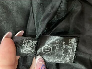 muske tange kupaci: Muška štepana Philipp Plein jakna u crnoj boji sa rebrastom ranflom na — 6